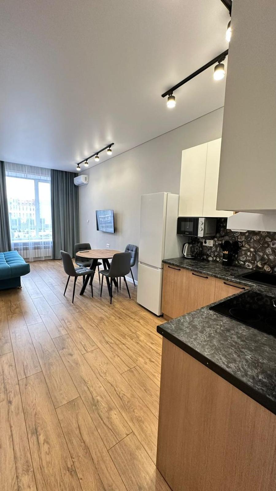 Новые Апартаменты Тандау Туран 34А Astaná Exterior foto